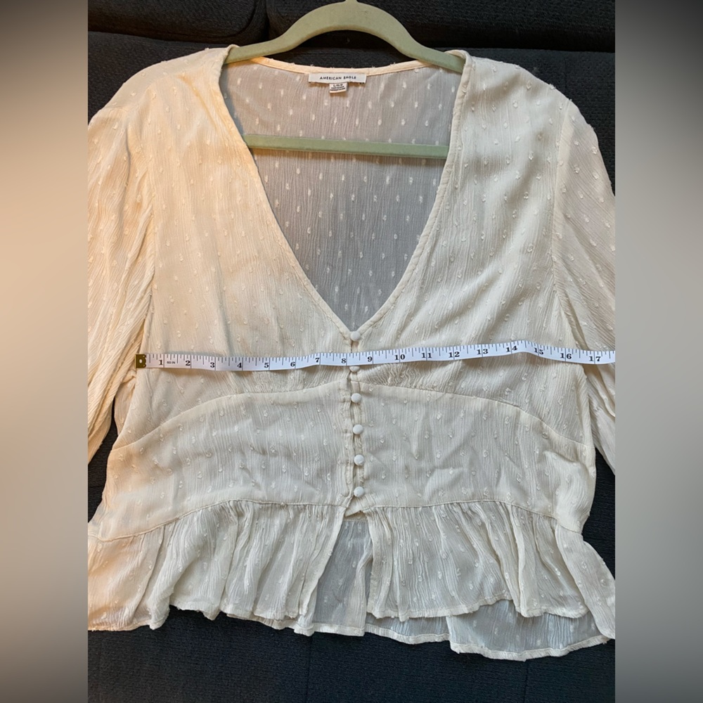 American Eagle Beige Blouse. Size- Large. - Picture 8 of 9